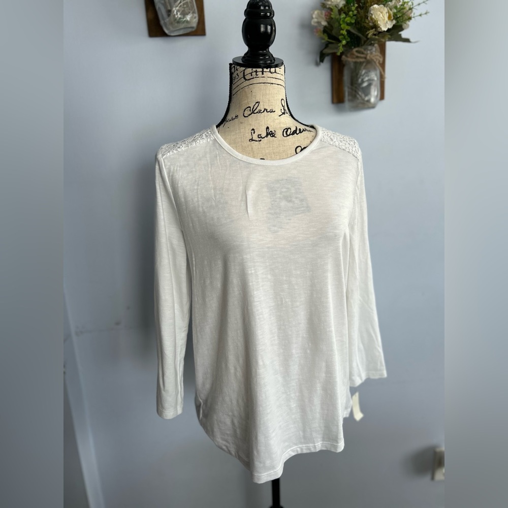 Talbots blouse lace shoulder detail basic neutral essential chic‎ modern